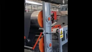 Extrudeuse à alimentation froide
