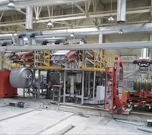 Machine de confection de pneus radiaux d'avion