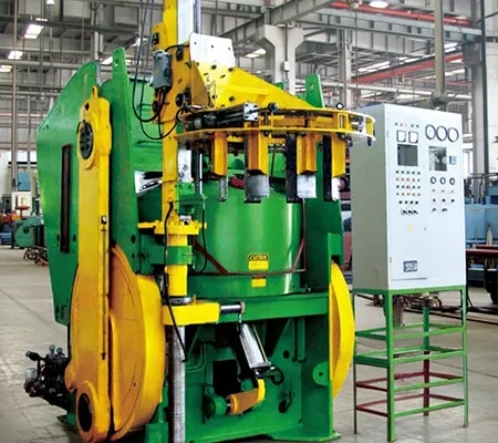Presse mécanique de vulcanisation de pneus génie civil