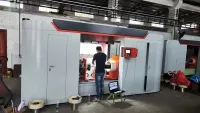 Machine de retournement (haut/bas) de ressorts pneumatiques