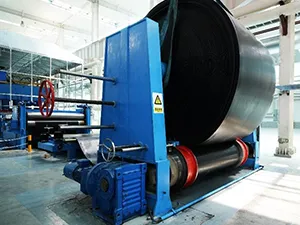 Machine d'enroulement et d'emballage