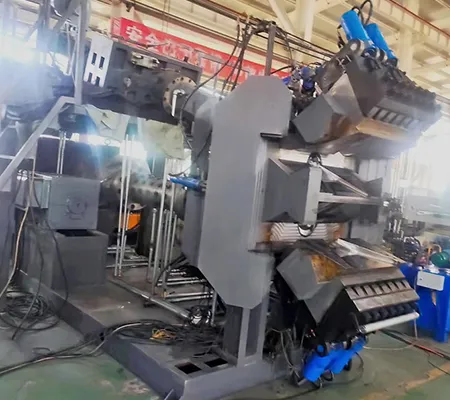 Ligne d'extrusion pour bande de roulement et flancs de pneus